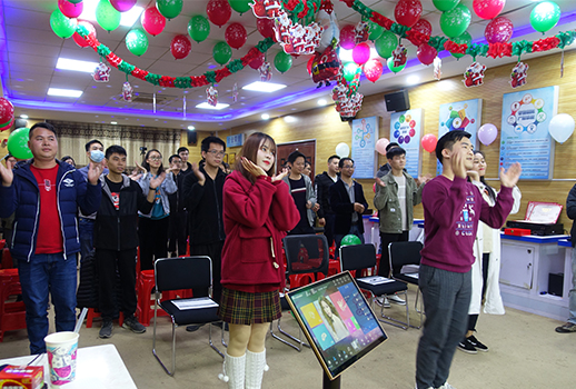 【惠聲圣誕主題生日會(huì)】好聲音驚喜開唱，歡聲笑語不斷